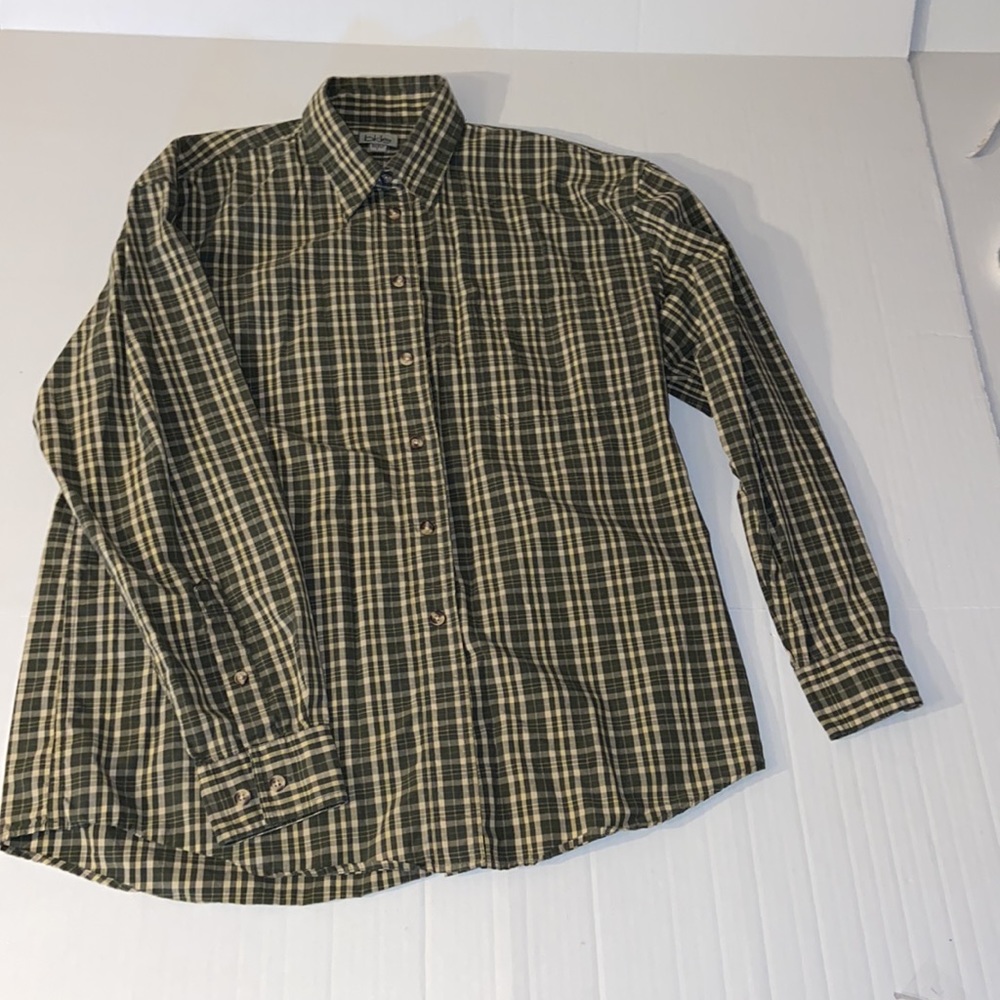BKLE Women’s Large Long Sleeve Button Up Green And White Plaid Shirt